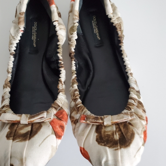 Dolce & Gabbana Ballerina Flat shoe size 37 1/2. - Picture 3 of 15